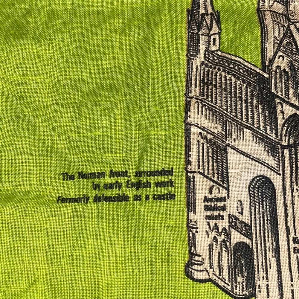 Vintage Lincoln Cathedral Irish Souvenir Wall Tapestry/ Tea Towel EUC Like New